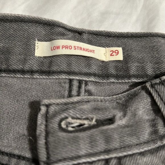 NWOT Levi’s Low Pro Women’s Jeans - Worn In Light Gray 29 - Picture 9 of 12
